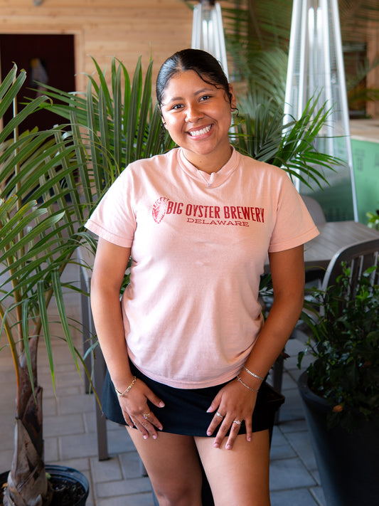 Big Oyster Rake Logo T-shirt - Peachy